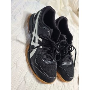 Aasics Gel rocket 9 indoor court shoes